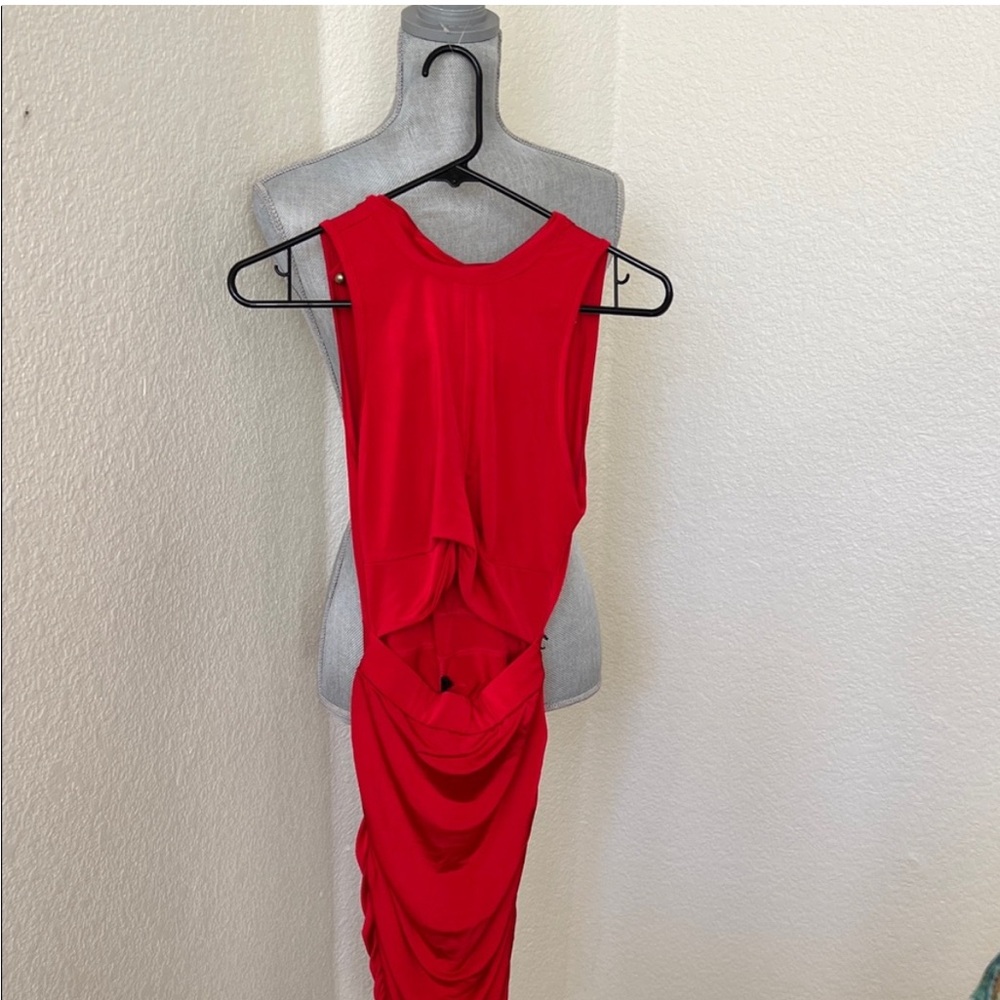 Dress - Picture 2 of 4